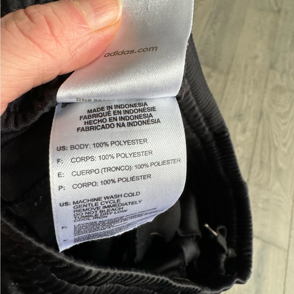 Youth Adidas Pants in Black Size Large - Picture 4 of 7